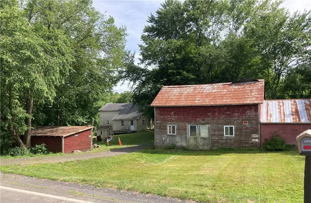 1605 Albany Post Road Wallkill NY 12589