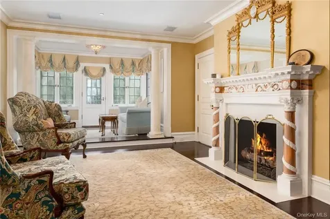 17 Cowdray Park Drive Armonk NY 10504