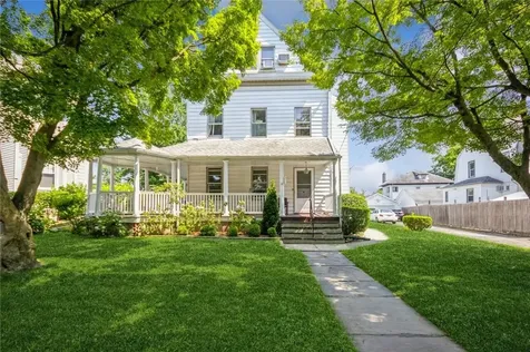 46 W Castle Place New Rochelle NY 10805