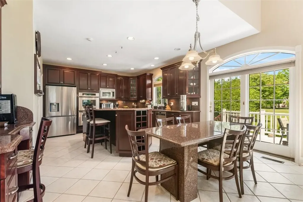 333 Frank Avenue Mamaroneck NY 10543