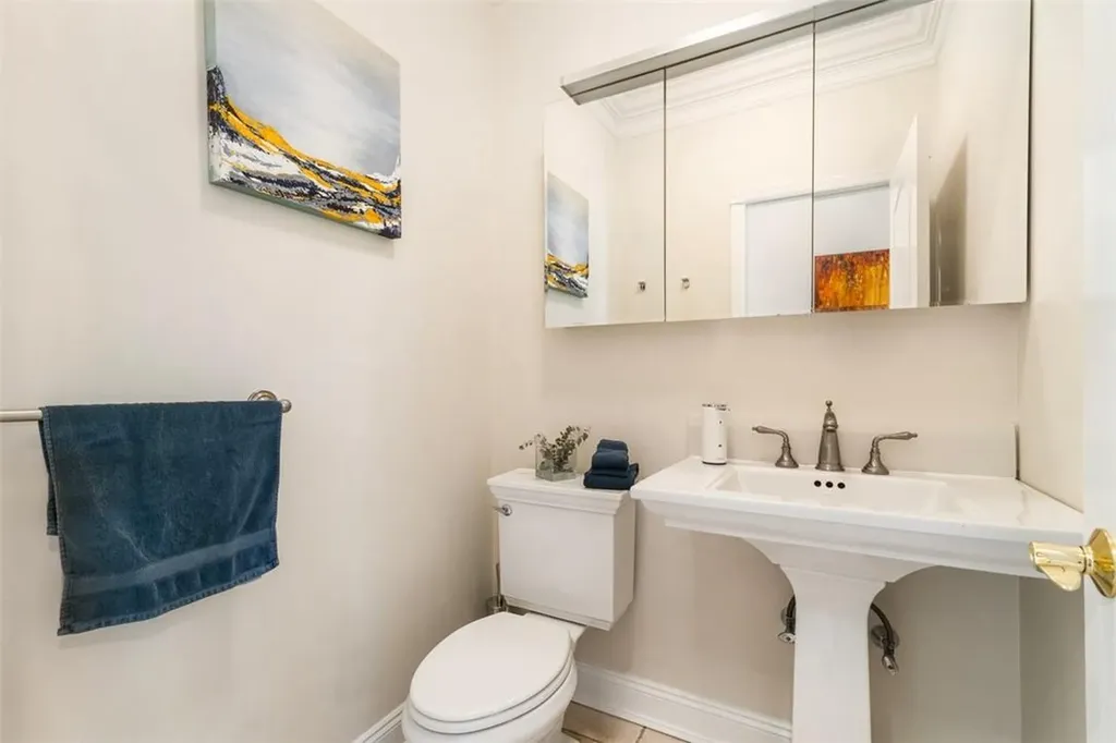 333 Frank Avenue Mamaroneck NY 10543