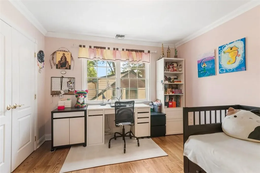 333 Frank Avenue Mamaroneck NY 10543