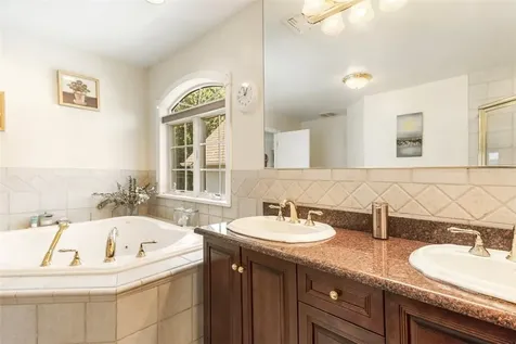 333 Frank Avenue Mamaroneck NY 10543