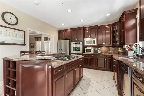 333 Frank Avenue Mamaroneck NY 10543