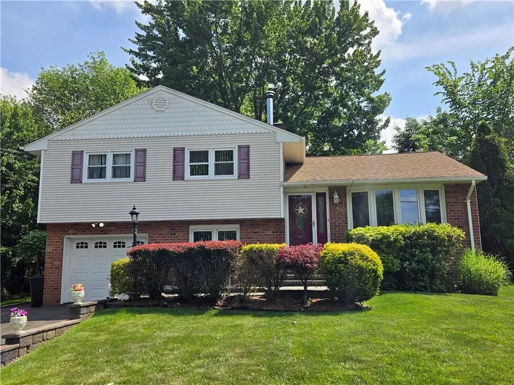 40 Maple Drive Stony Point NY 10980