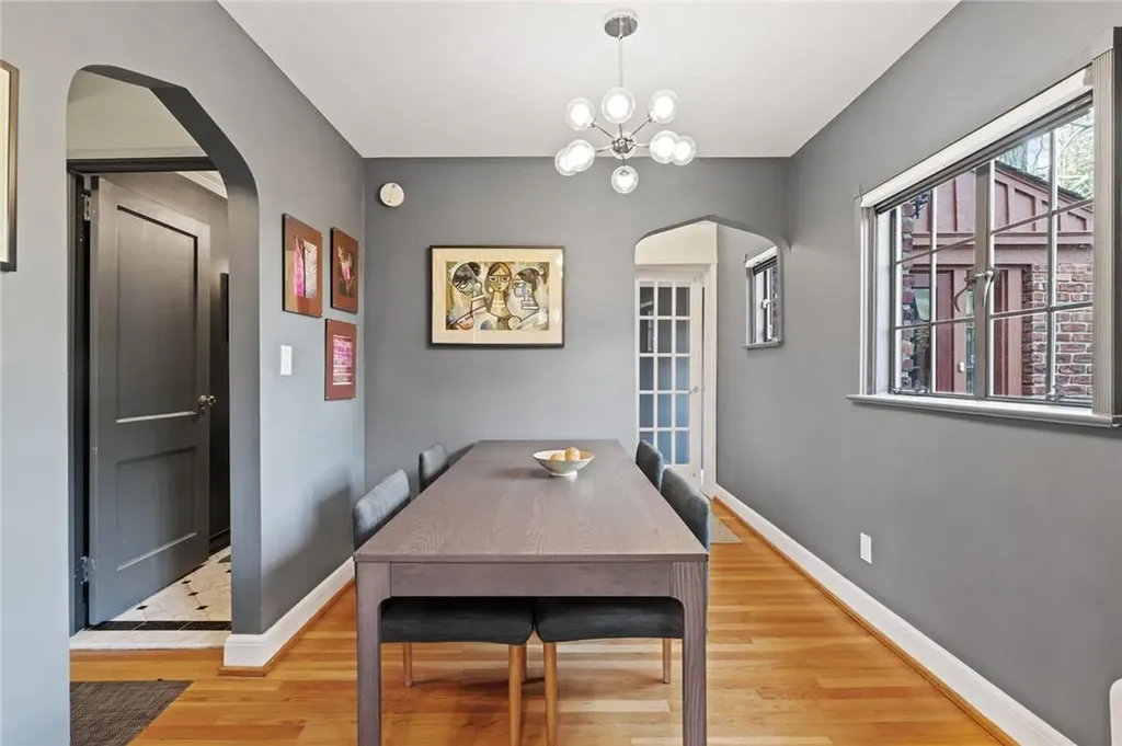 27 Bretton Road Scarsdale NY 10583