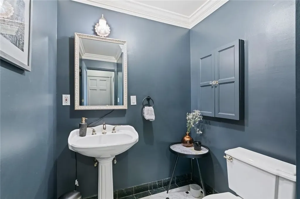 27 Bretton Road Scarsdale NY 10583