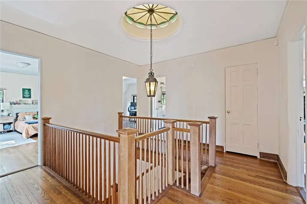 27 Bretton Road Scarsdale NY 10583