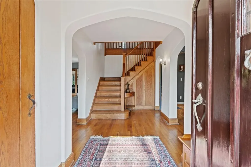 27 Bretton Road Scarsdale NY 10583