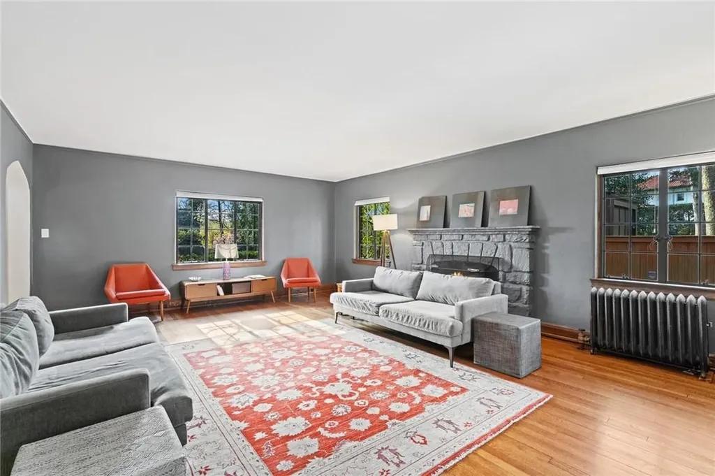 27 Bretton Road Scarsdale NY 10583