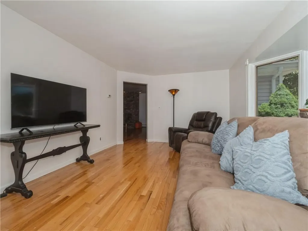 101 Sutton Park Road Poughkeepsie NY 12603