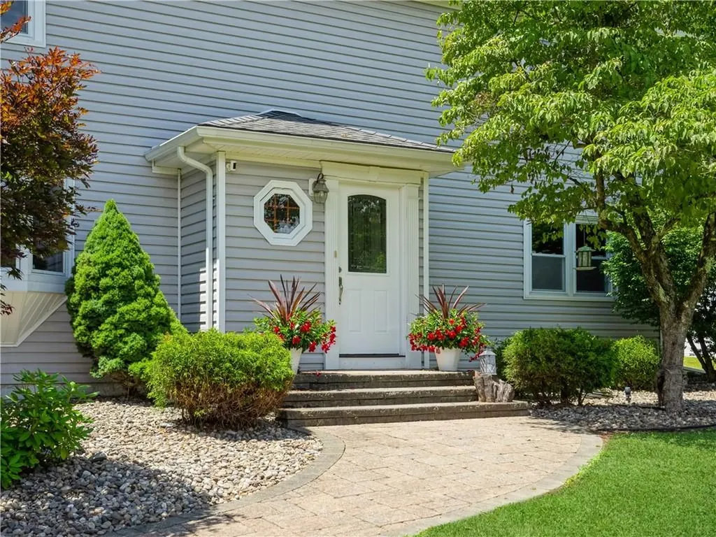 101 Sutton Park Road Poughkeepsie NY 12603
