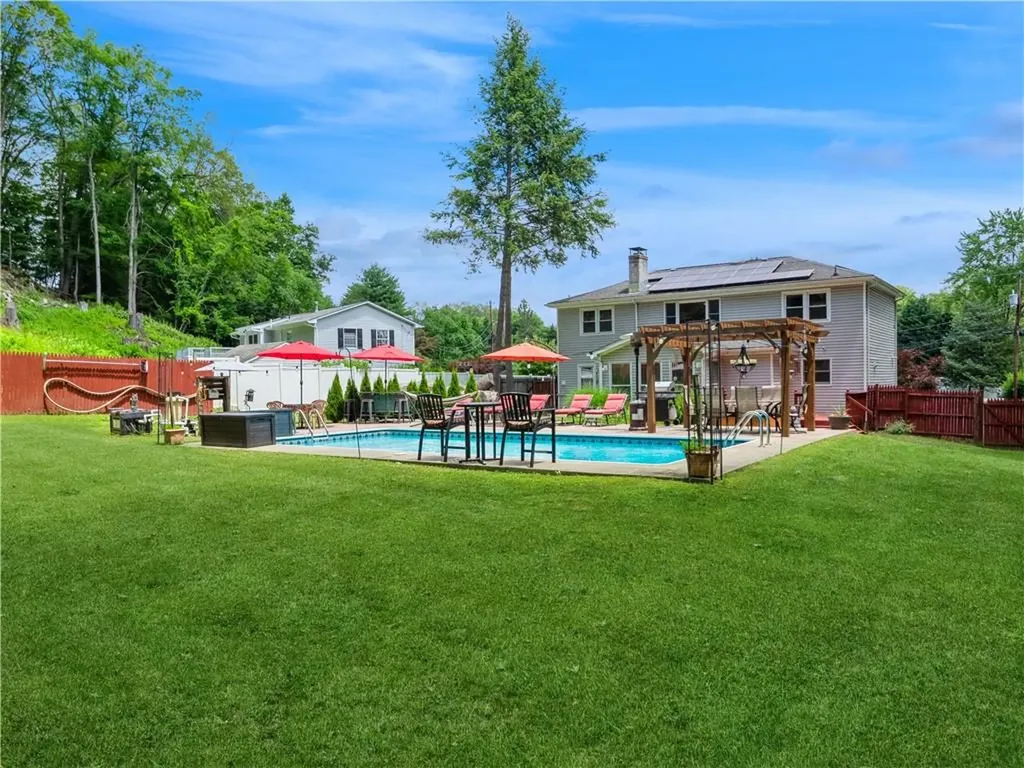 101 Sutton Park Road Poughkeepsie NY 12603