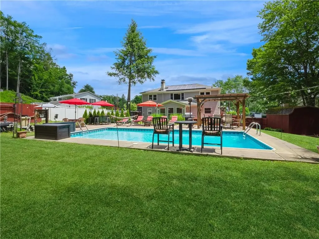 101 Sutton Park Road Poughkeepsie NY 12603