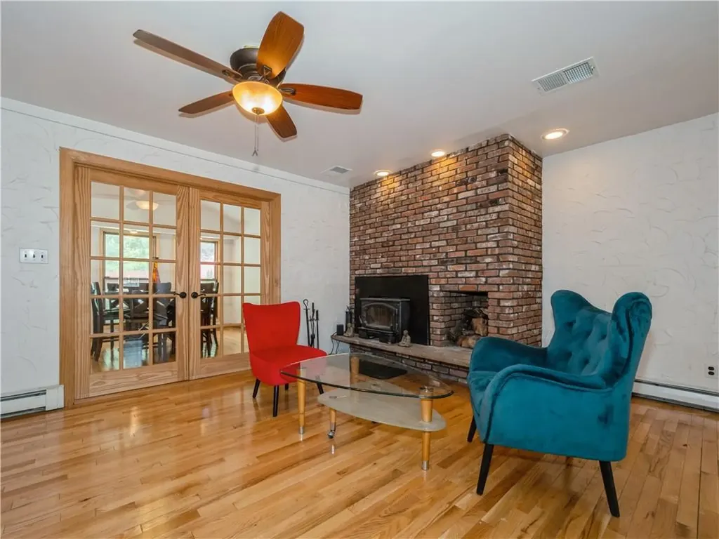 101 Sutton Park Road Poughkeepsie NY 12603