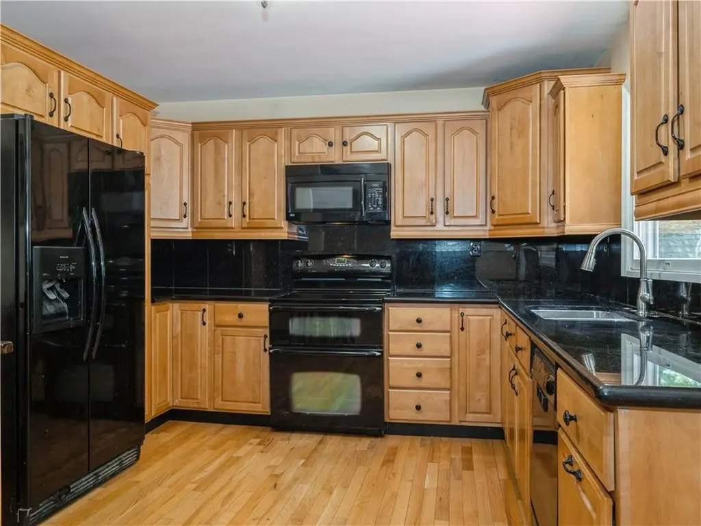 101 Sutton Park Road Poughkeepsie NY 12603