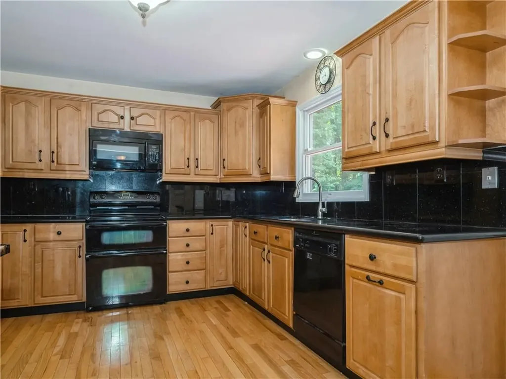 101 Sutton Park Road Poughkeepsie NY 12603