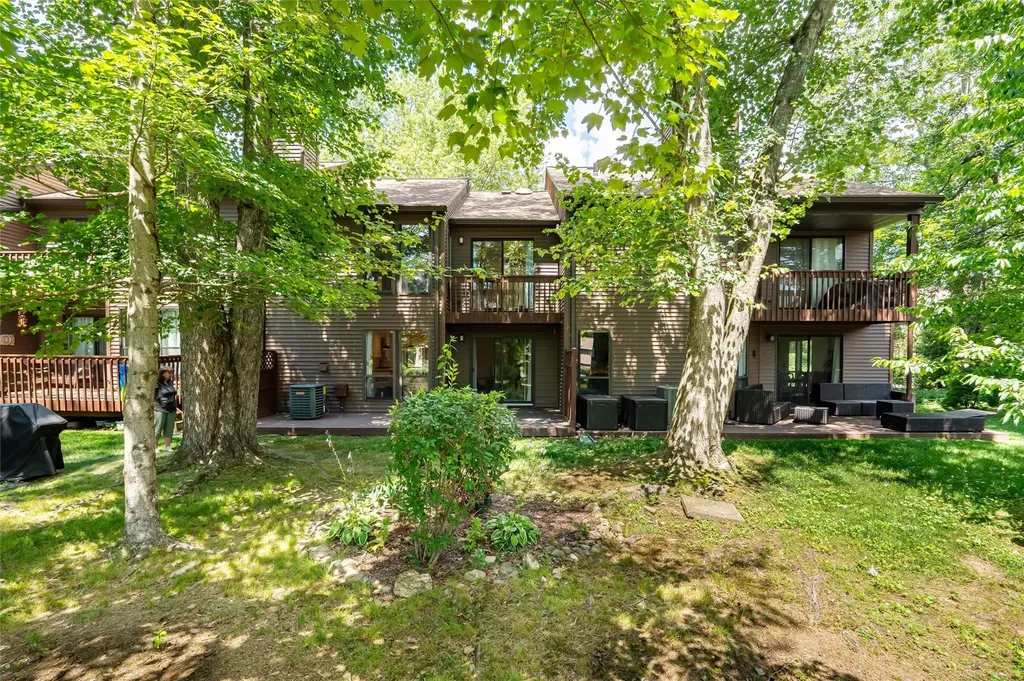 193 Woods Brooke Circle Ossining NY 10562