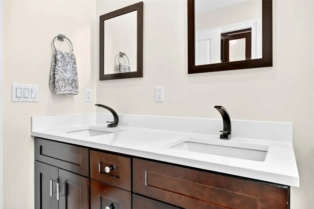 193 Woods Brooke Circle Ossining NY 10562