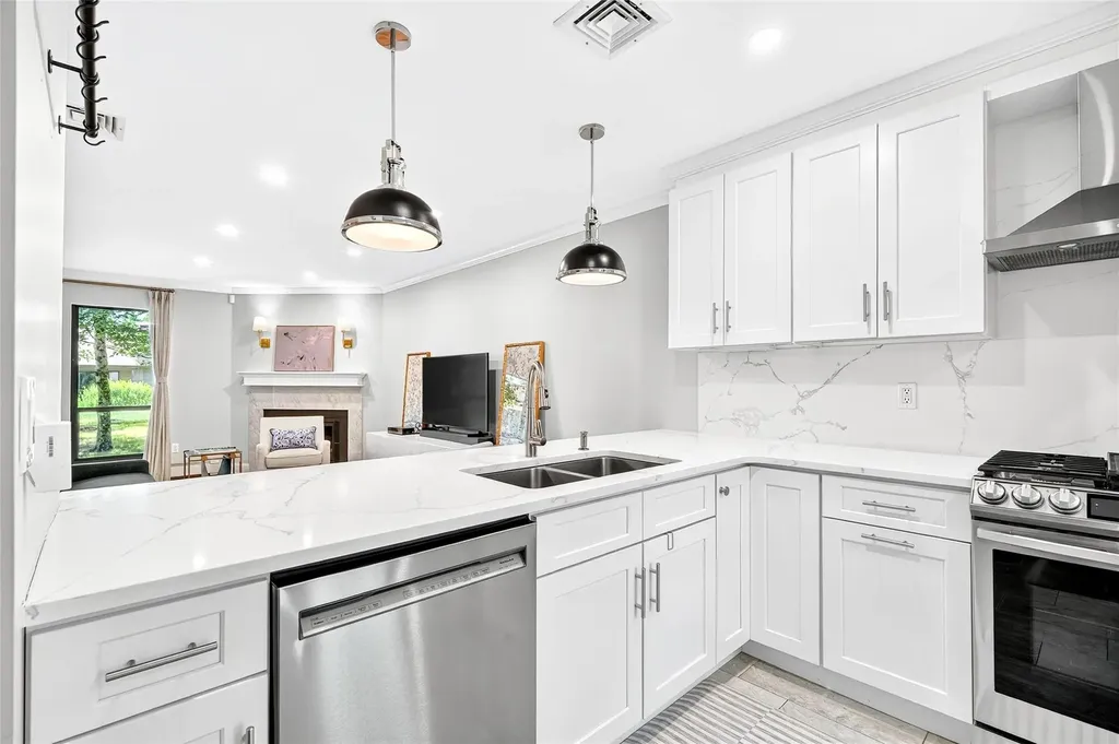 193 Woods Brooke Circle Ossining NY 10562