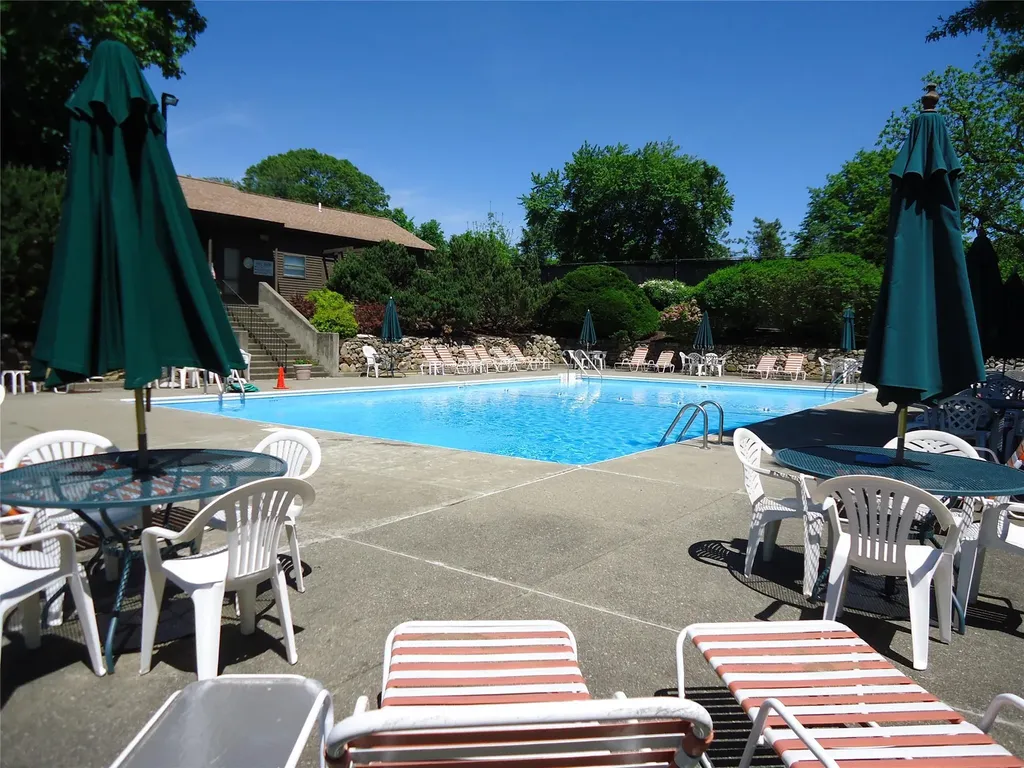 193 Woods Brooke Circle Ossining NY 10562