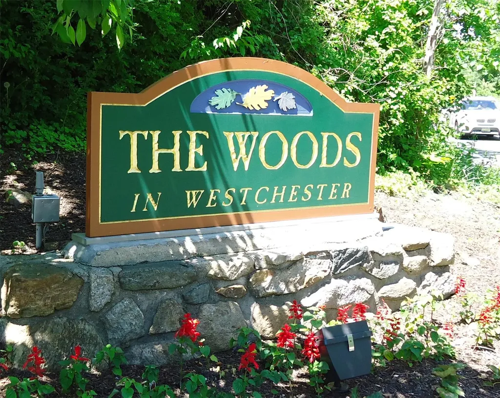 193 Woods Brooke Circle Ossining NY 10562