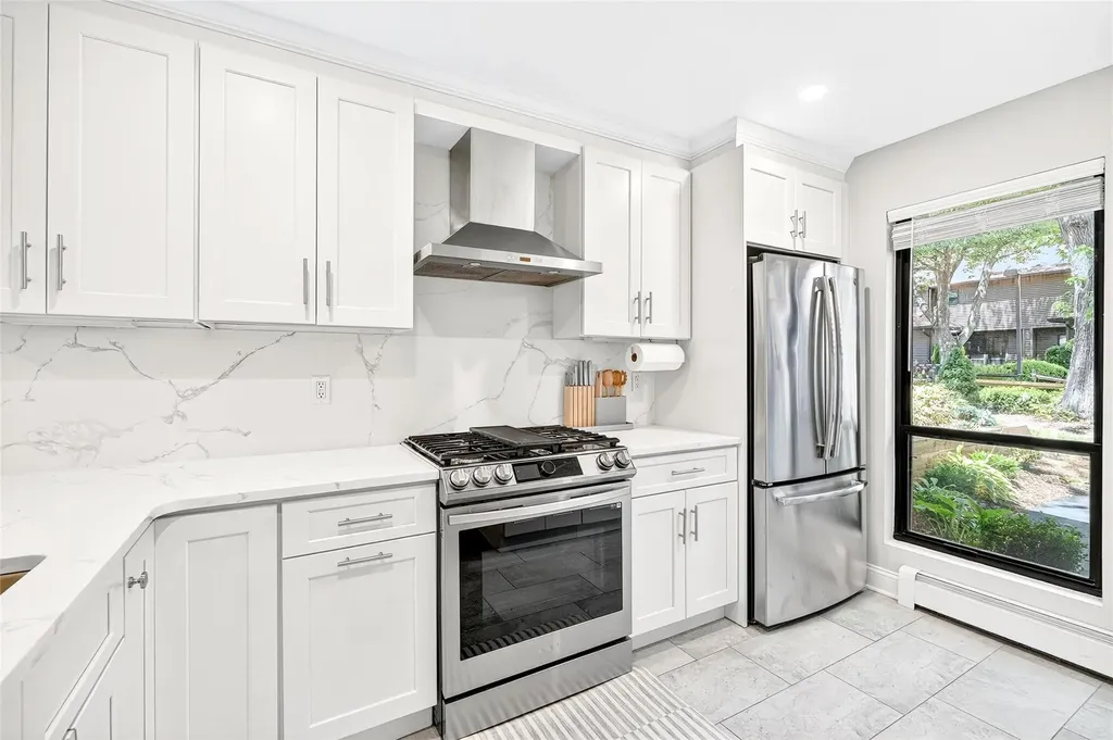 193 Woods Brooke Circle Ossining NY 10562
