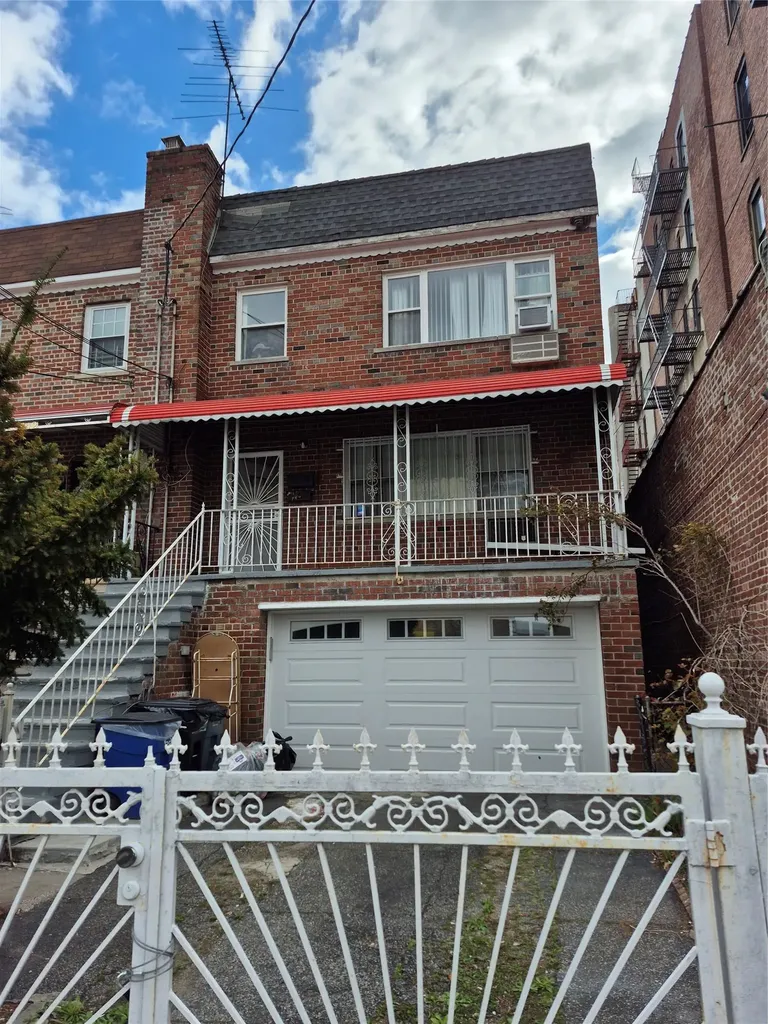 740 Nereid Avenue Bronx NY 10466