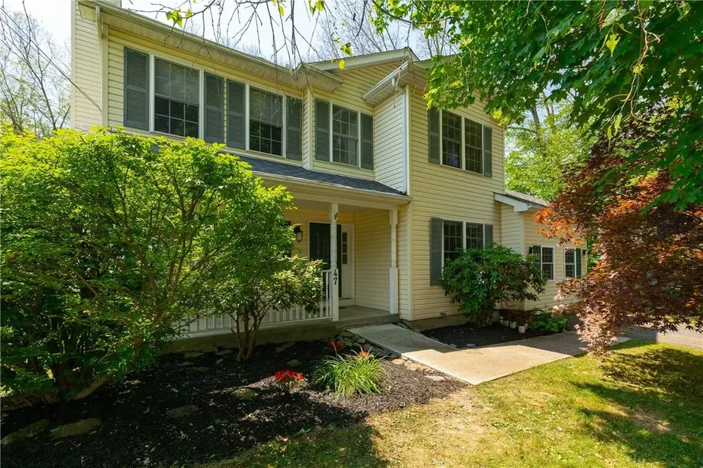 47 Inwood Avenue Poughkeepsie NY 12601