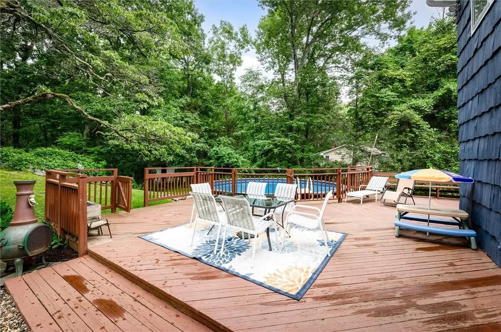 17 Derby Lane Ossining NY 10562