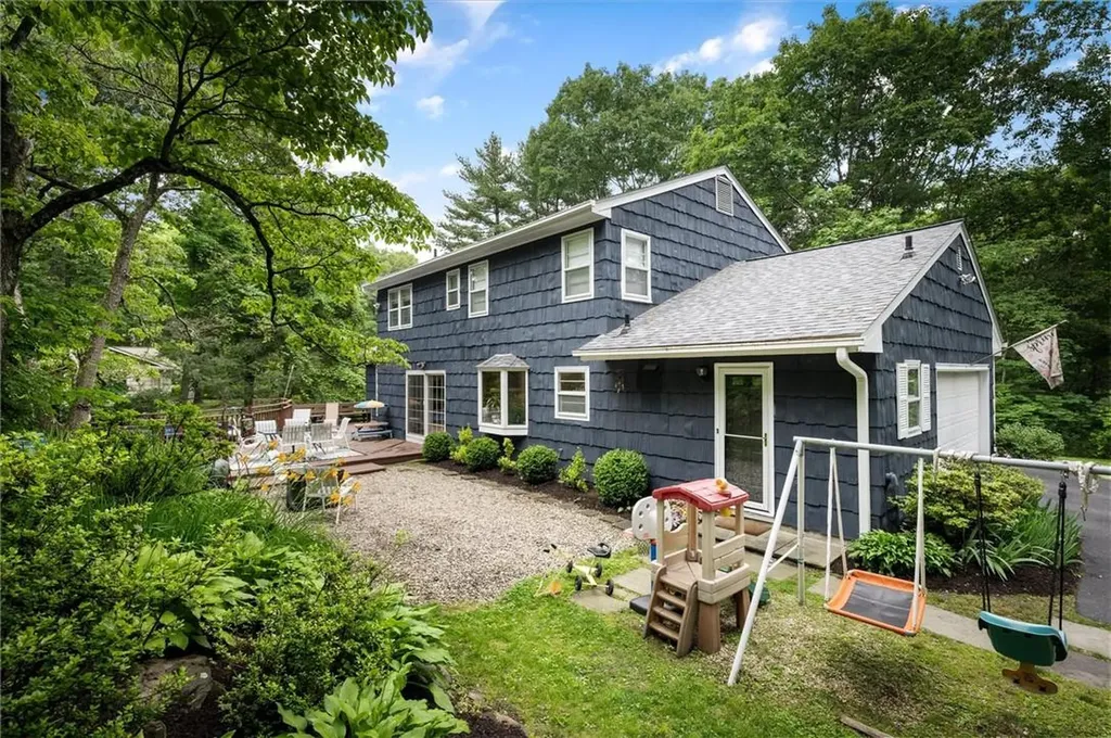17 Derby Lane Ossining NY 10562