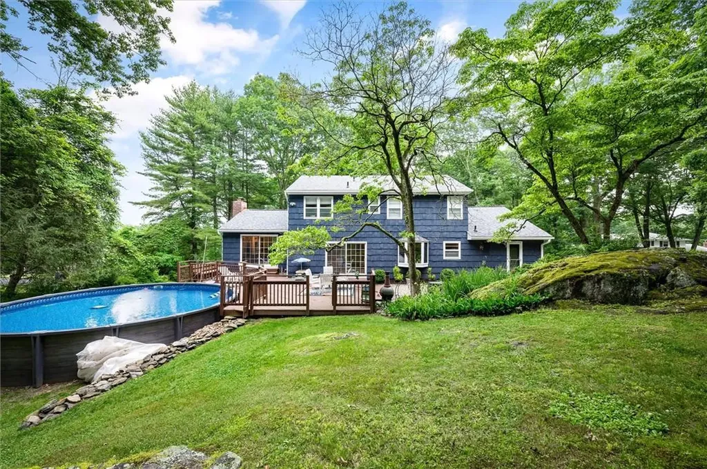 17 Derby Lane Ossining NY 10562