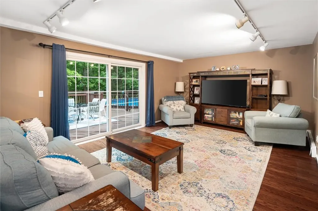 17 Derby Lane Ossining NY 10562