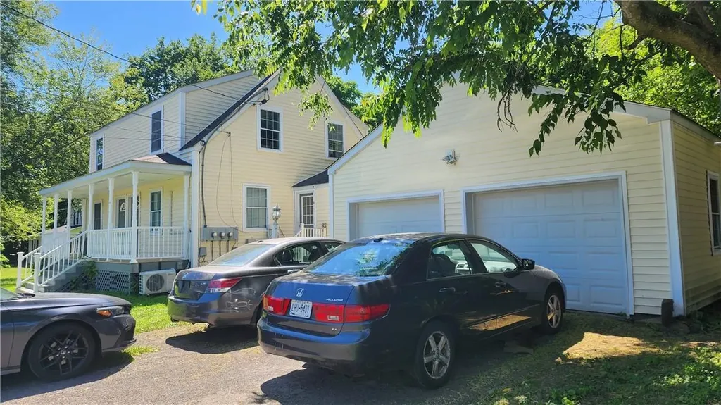 9 Bircher Avenue Poughkeepsie NY 12601