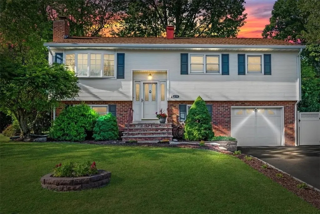 57 Maple Drive Stony Point NY 10980