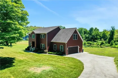 7 Stanford Court Rhinebeck NY 12572