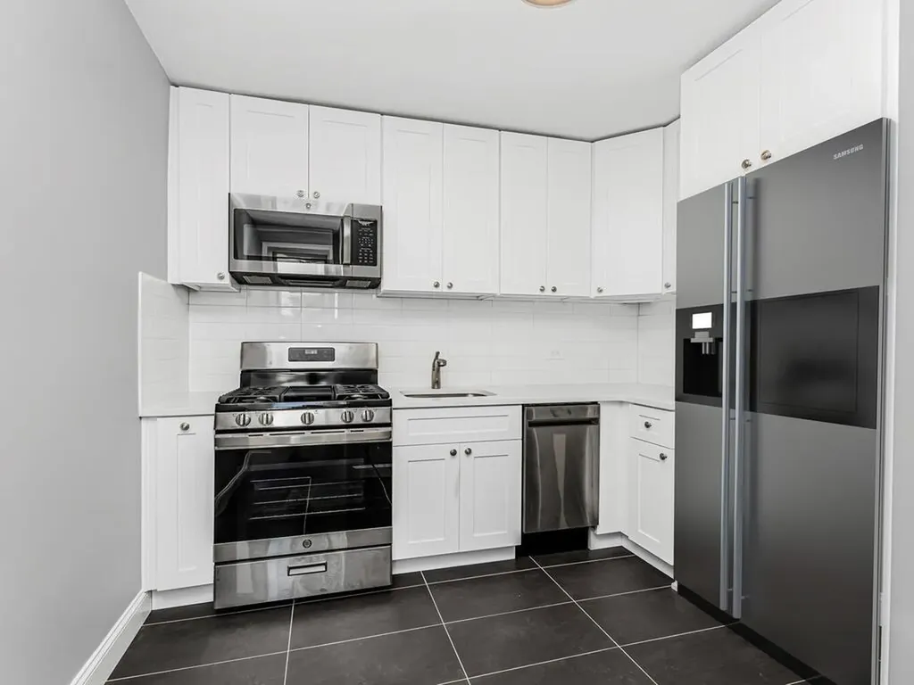 5615 Netherland Avenue Bronx NY 10471
