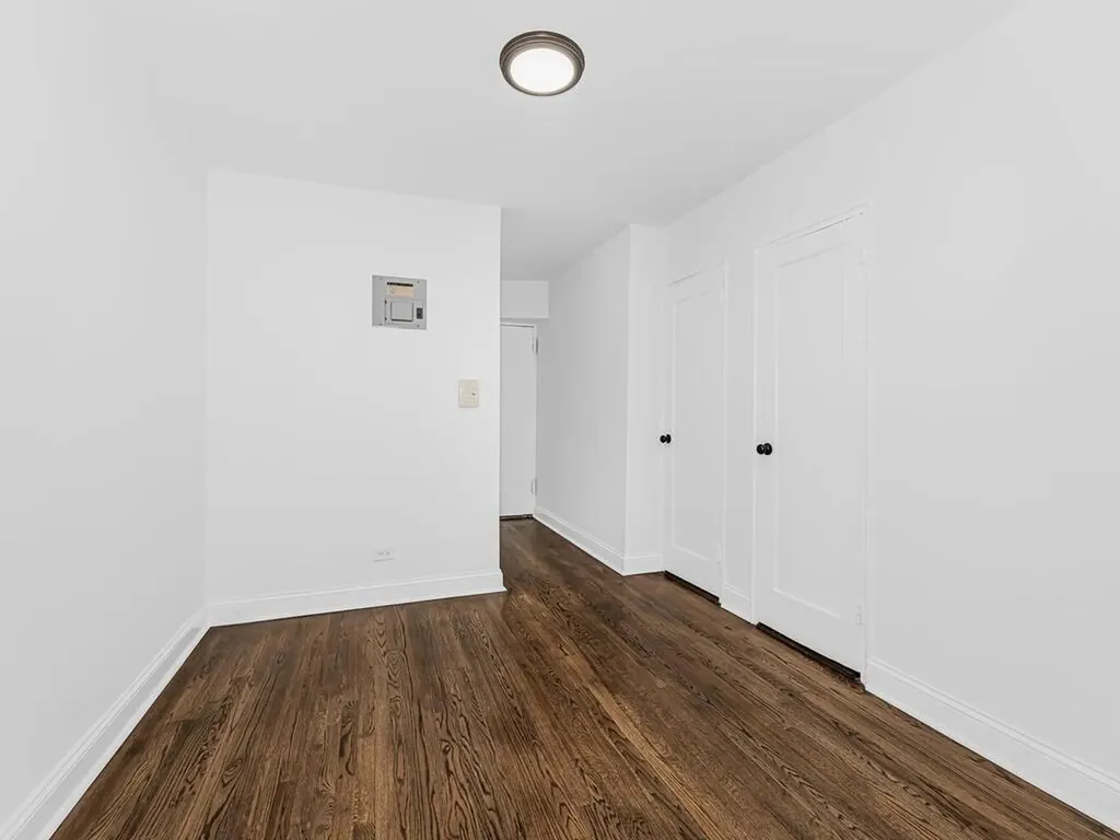 5615 Netherland Avenue Bronx NY 10471