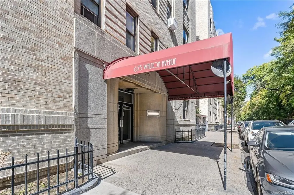 675 Walton Avenue Bronx NY 10451