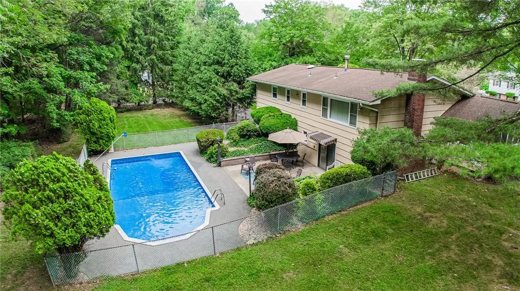 19 Adele Boulevard Spring Valley NY 10977