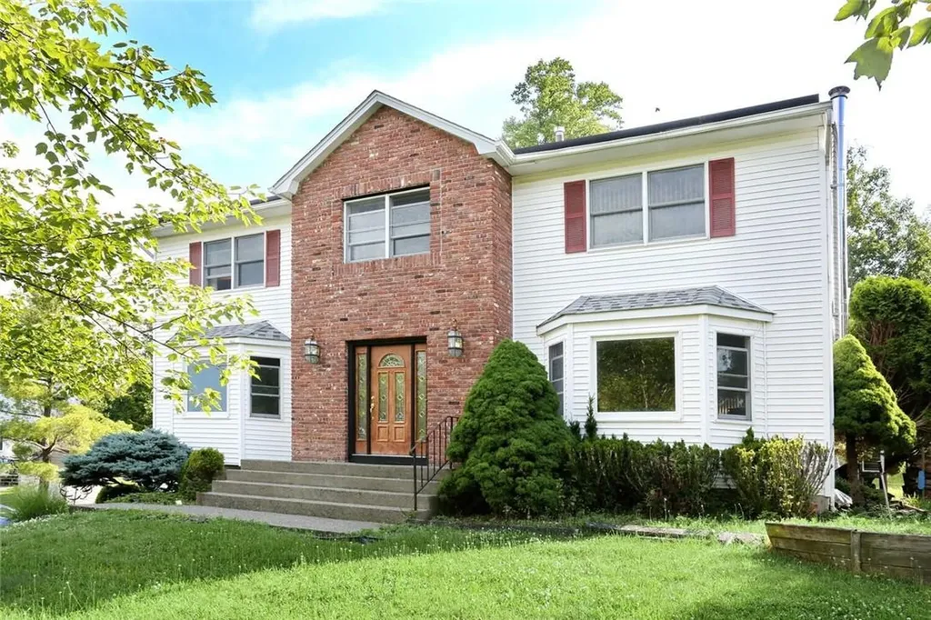 30 Ossman Drive Pomona NY 10970