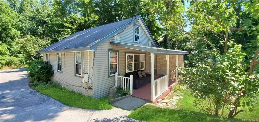 3760 State Route 52 Pine Bush NY 12566