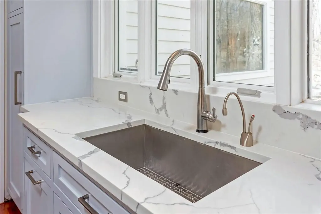106 Westchester Avenue Pound Ridge NY 10576