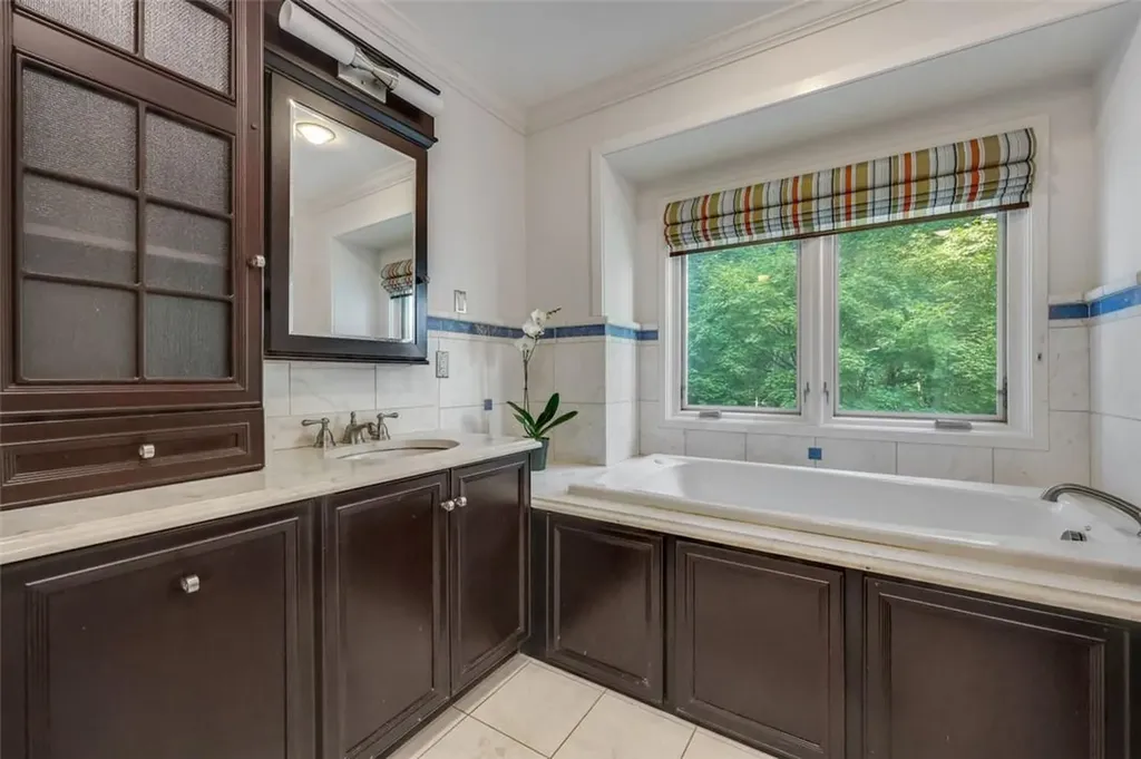 106 Westchester Avenue Pound Ridge NY 10576