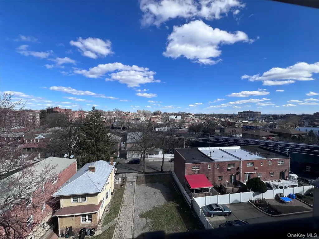 2080 Barnes Avenue Bronx NY 10462