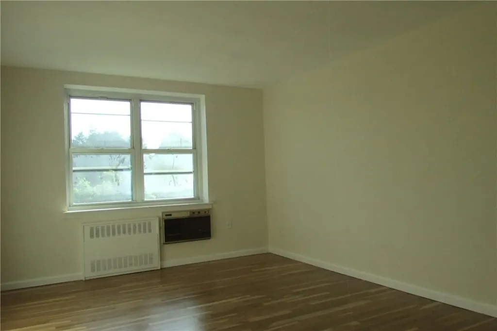 30 S Cole Avenue Spring Valley NY 10977