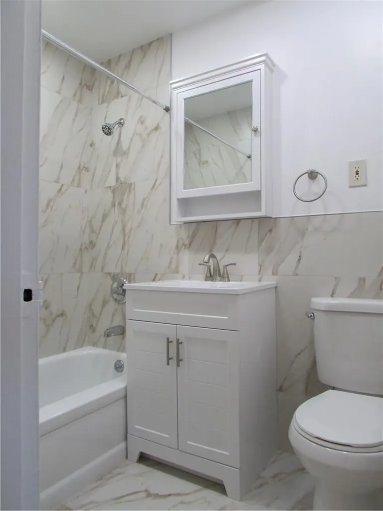 30 S Cole Avenue Spring Valley NY 10977
