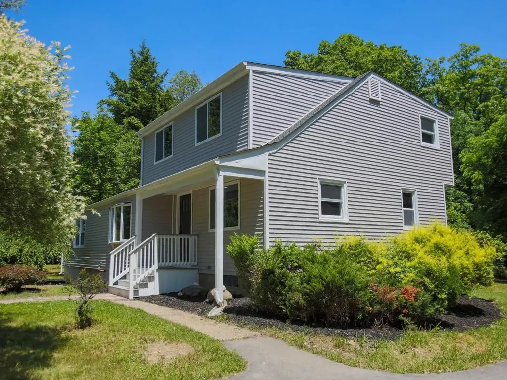 24 Briar Brook Lane Campbell Hall NY 10916