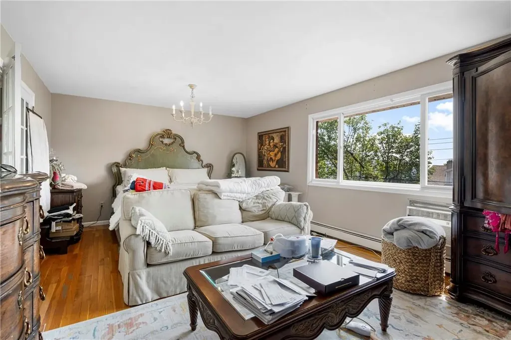 55 Catskill Avenue Yonkers NY 10704
