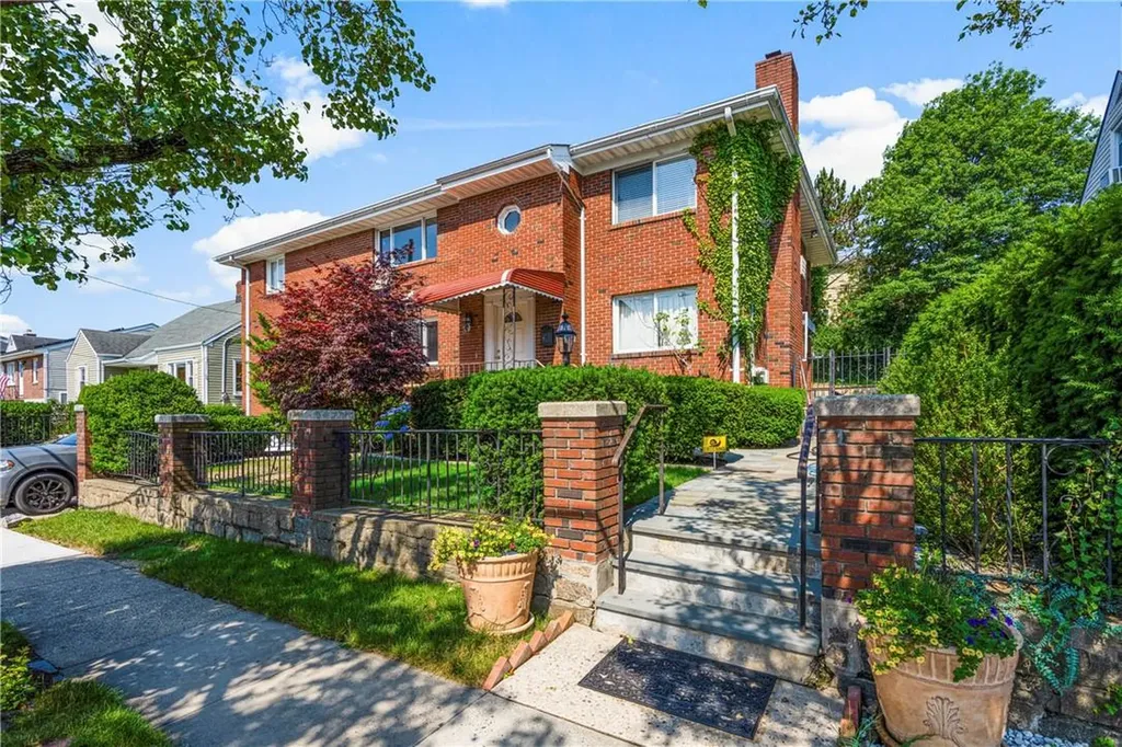 55 Catskill Avenue Yonkers NY 10704